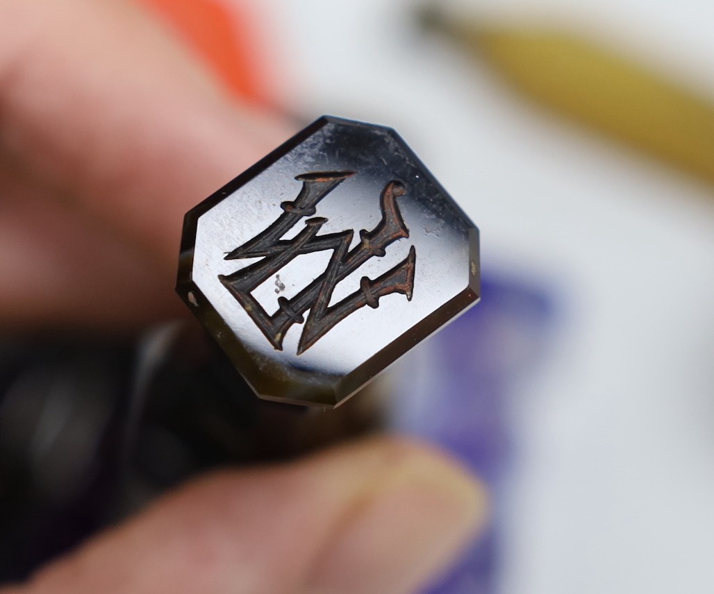 A group of various glass, hardstone etc. desk seals, to include a Chinese soapstone seal